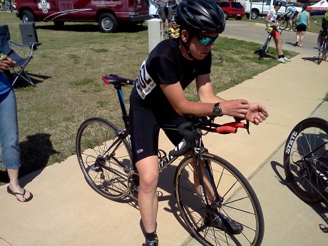 Connor focuses & prays for strength as he awaits his turn on the start ramp...